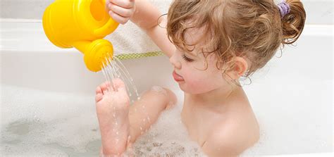 Baths can be given any time of day. Let your kids soak up the suds | Shine365 from Marshfield ...