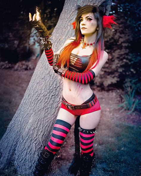 In 2022, the coin price will almost reach the $1,000 point. Cosplayaholic on Twitter: "New Image of Danielle Beaulieu ...