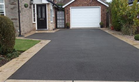 Rubber paving comes with many benefits, including durability, cost, easy installation and maintenance, customization, and safety, rubber what is rubber paving? 19 best images about rubber driveways on Pinterest ...