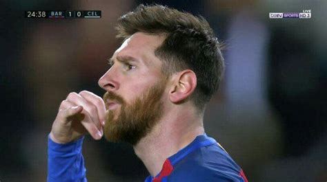 Club leon players shake hands with fc barcelona players during the joan gamper trophy match between fc barcelona and club leon at camp nou on august 18, 2014 in barcelona, spain. Leo Messi You need a goal? Call me