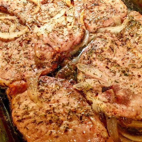 They are a quick and easy dinner! Cooking Center Cut Pork Chops / Perfect Thick Cut Pork ...