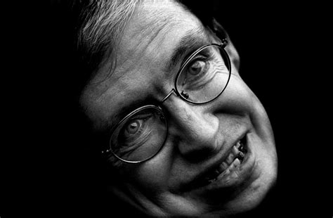 Stephen hawking was a loving father and grandfather to his offspring. Stephen Hawking: Génius, který už neměl žít | 100+1 ...