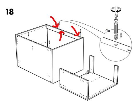 Ikea te explica paso a paso como instalar correctamente tu cocina, desde el montaje de los armarios hasta la colocación del sistema eléctrico. Cómo montar una cocina Ikea - El armario de esquina con ...