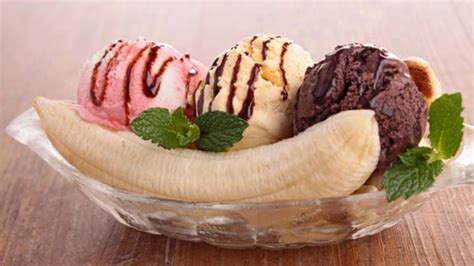 During times of uncertainty and disruption, frugal, storable ingredients to make simple, nutritional recipes come into their own. 700+ Gambar Es Krim Banana HD Paling Baru - Infobaru