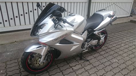 Our accessories are made to. Honda VFR 800 VTEC 800 cm³ 2002 - Rantsila - Motorcycle ...