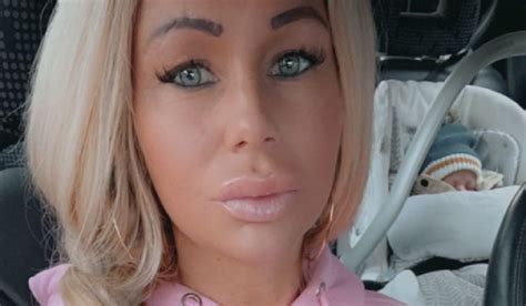 Pasgeboren baby samantha de jong barbie om heftige reden uit huis geplaatst door jeugdz. Niemand weet waar Samantha de Jong (Barbie) is en het ...