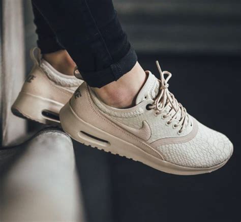 Beige/altrosa enthält nichttextile bestandteile tierischen ursprungs. Nike Air Max Thea Mens Ultra SE Beige - Cheap Nike Shoes ...