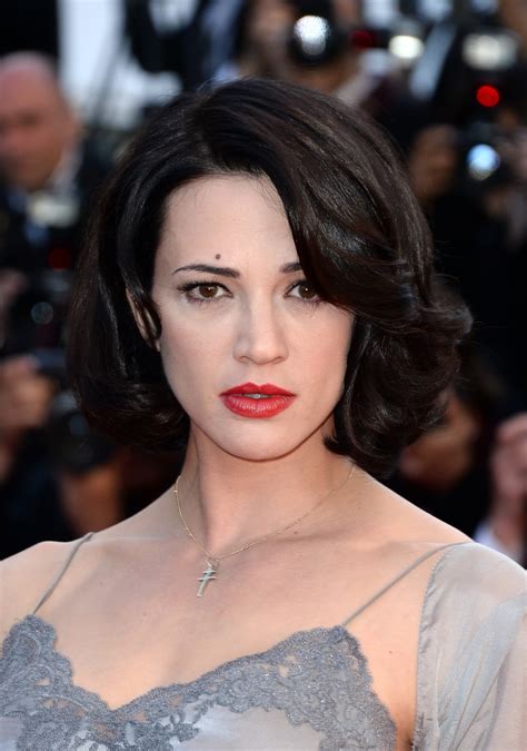 What allegations has asia argento made against harvey weinstein? Asia Argento îl acuză de agresiuni sexuale și pe regizorul ...