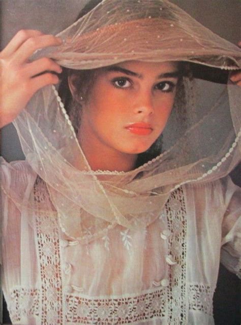 By then shields, who began modelling at 11 months, had achieved national notoriety: Pin by Paola Aguilar on Young Brooke Shields | Brooke ...
