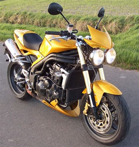 Your review and rating will help rank 2005 standard. motorlife.be - Triumph Speed Triple 2005 testverslag