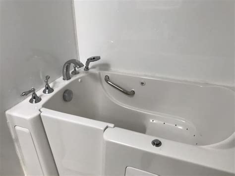 Independent home's walk in bathtubs are ada compliant, made in the usa, and fit the need of every customer. Walk in Bathtub West Shore: Langford,Colwood,Metchosin ...