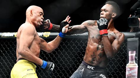 Follow the vibe and change your wallpaper every day! How Israel Adesanya embraces Japanese anime in the UFC