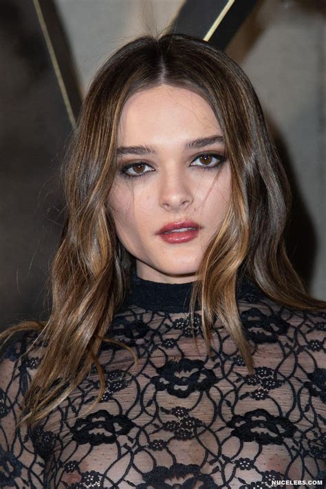 Charlotte Lawrence Oops Tits Photos - NuCelebs.com