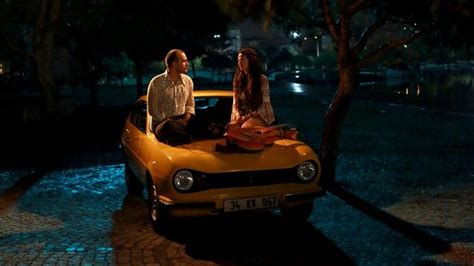 Komedi türünde ki zaman makinesi 1973 filmi 14 mart 2014 tarihinde türkiye'de sinema salonlarıyla buluşmuş ve başrolde başarılı oyuncu gürgen öz'ün bulunduğu filmdir. Zaman Makinesi 1973 - Show TV