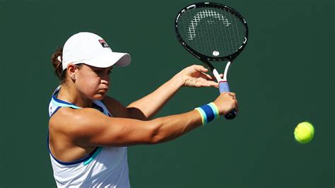 Ashleigh barty (born 24 april 1996) is an australian professional tennis player and former cricketer. Miami Open: Ash Barty steamrolls Sam Stosur | Sporting ...