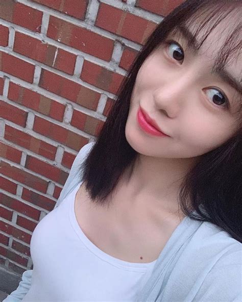 See more of kwon mina thailand fanpage 권민아 on facebook. 권민아 : 권민아·퍼플백, 남심 녹이는 활짝 미소 '심쿵 유발 ...