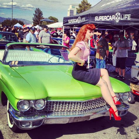 Voodoo vixen bridal flared dress dorothy. Car show Viva Las Vegas 16 | Vrouw