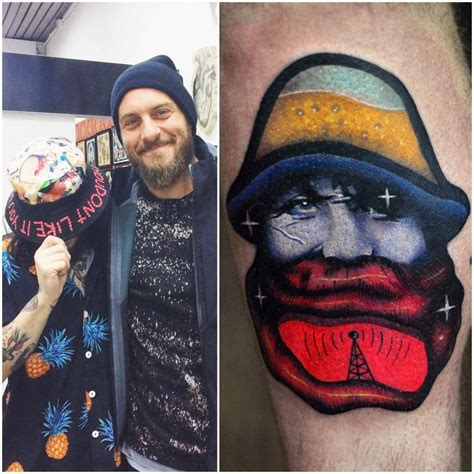 Il tatuaggio di de rossi: Psychedelic/surrealist style tattoo on Daniele De Rossi