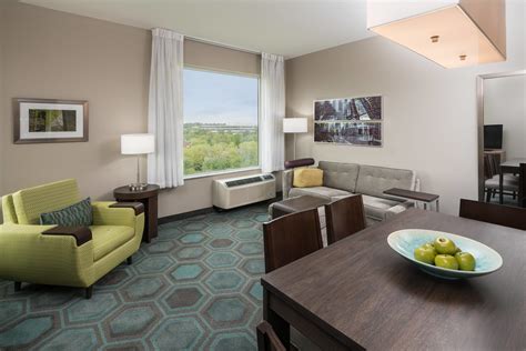 The hotel that has the most 2 bedroom suites is parc 55 san francisco. Two Bedroom Suite Hotel San Francisco | Keepyourmindclean ...