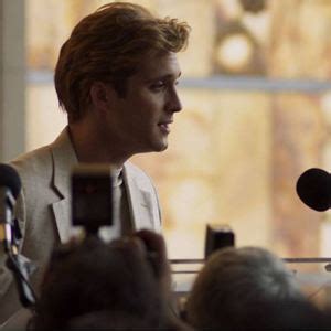 La segunda temporada o temporada 2 de luis miguel, la serie de netflix , tiene 8 capítulos y cada episodio dura 50 minutos, aproximadamente. Luis Miguel: La serie Temporada 1 - SensaCine.com