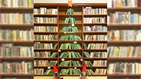 Sulap dinding polos di rumahmu dengan kreasi pohon natal yang anti mainstream, pastinya bikin baper. 7 Kreasi Pohon Natal Murah Meriah, Bisa Buat Sendiri di ...