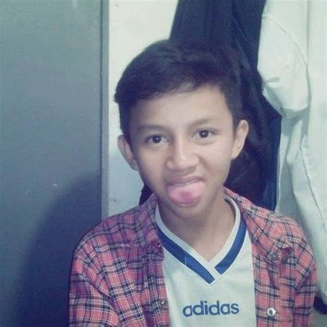 Check spelling or type a new query. Dion Pratama Cowok Kece: Cowok Kece Dan Keren Smp