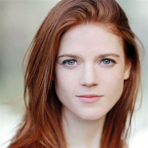 Rose leslie won't let kit harington read game of thrones scripts near her. Critique et analyse de la saison 4 de Game of Thrones