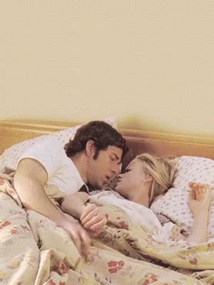 Wishing you a lovely day! Good Morning Couple Kiss GIFs | Tenor