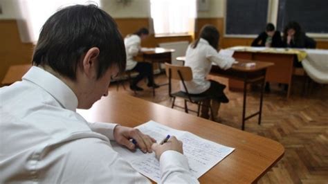 Romane, julian, céline et clément ont interrogé leurs camarades de seconde générale sur leur choix d'orientation pour la rentrée 2019. SIMULARE BAC 2014 - BAREM DE CORECTARE LA BIOLOGIE LA ...