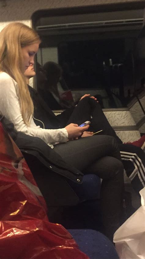 What is a 'creepshot' you ask? Mejores 54 imágenes de Creepshots en Pinterest