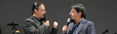 È nato a bari il 5 aprile 1962, ha 54 anni ed è alto 182 centimetri. Biografia | Emilio Solfrizzi