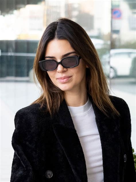 Kendall jenner, 25, is a model, socialite and reality tv star known for appearing on keeping up with the kardashians alongside her sisters kim, khloe, kourtney and kylie since 2007. KENDALL JENNER Out and About in Milan 02/20/2020 - HawtCelebs