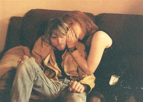 The story of kurt cobain and courtney love at tj's newport, on the bbc wales music website. Kurt et Courtney - Kurt Cobain & Courtney Love Photo ...