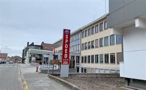 Business center fredrikinkatu 61a (6. OLV-ziekenhuis in Asse voert bezoekverbod in: "Slechts één ...