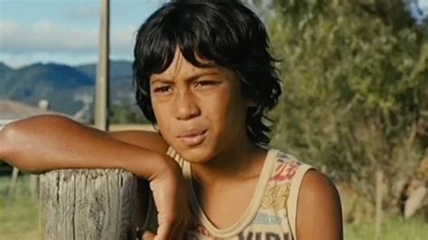 A fatherless boy whose fixation on a mysterious stranger leads him blindly into a tragedy that is to mark him for life. nudista boynudista boys4