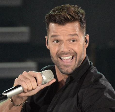 Born december 24, 1971), better known as ricky martin, is a puerto rican singer, songwriter, actor, author. Ricky Martin wünscht Hitzlsperger "das Allerbeste" - WELT