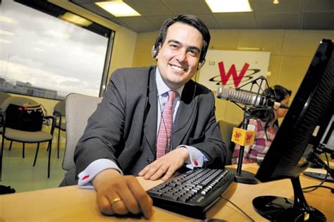 W radio is a broadcast radio station in bogota, colombia, providing news and talk shows. VEMOS Y ESCUCHAMOS: LA W RADIO DE COLOMBIA GALARDONADA HOY ...