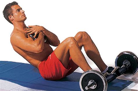 Was passiert nun, wenn ich nicht zuhause bin und die vorbeikommen?!?! Crunches oder Situps? So trainierst du den Bauch richtig