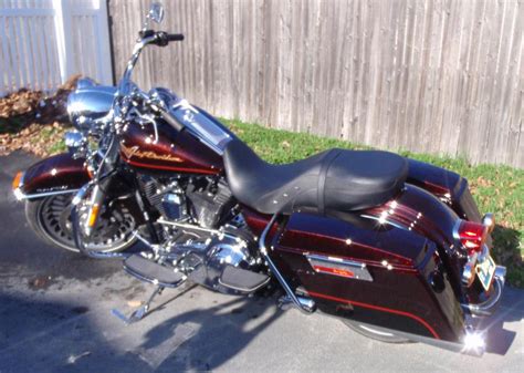 1999 harley davidson road king, 15,700 2 owner miles, new metzler tires, sampson exhaust, showa rear air suspension, detachable windshield. 2011 Road King - Harley Davidson Forums