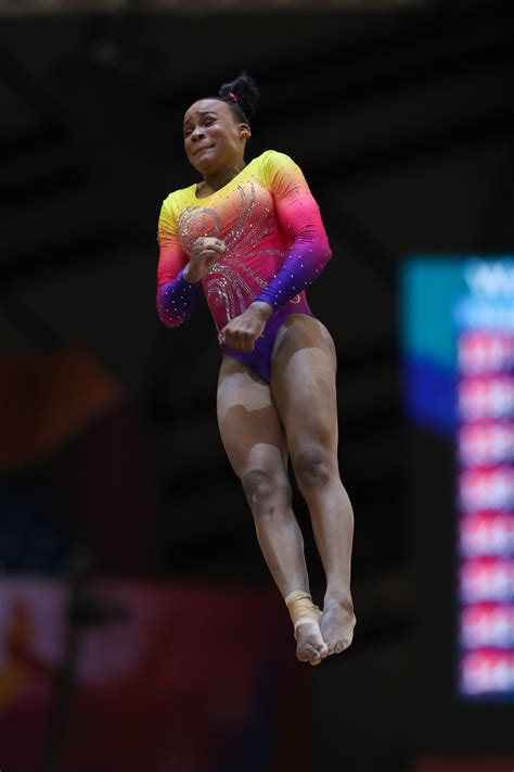 Rebeca andrade conquistou uma ótima performance neste domingo (25), na qualificação do solo da ginástica artística nas olimpíadas de tóquio, ao som de baile de favela, música de mc joão. Rebeca Andrade faz grande apresentação no primeiro dia da ...