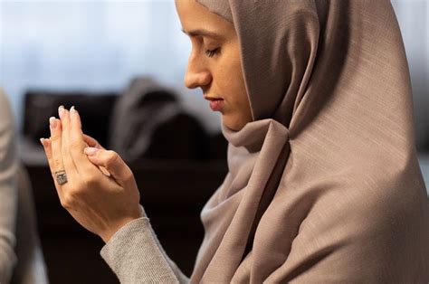 Ibadah saat wanita haid di bulan ramadhan. Ramadhan 2021: 5 Amalan yang Dapat Dilakukan oleh Wanita ...