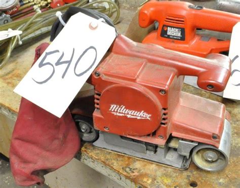 Published by milwaukee electric tool corporation, 13135 west lisbon road, brookfield, wisconsin 53005. Milwaukee 3" x 24" Electric Hand Held Belt Sander, (Maintenance Crib)