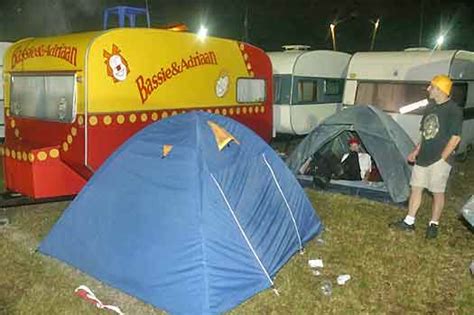 Het is dan ook een geschikte caravan voor festivals te bezoeken, waarbij je alleen een slaapplek nodig hebt. Huize Gerdessen: Alles over Zelhem