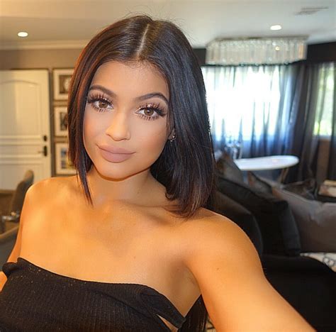 26 results for kylie jenner clothes. Kylie Jenner admits she doesn't know how to do laundry or ...