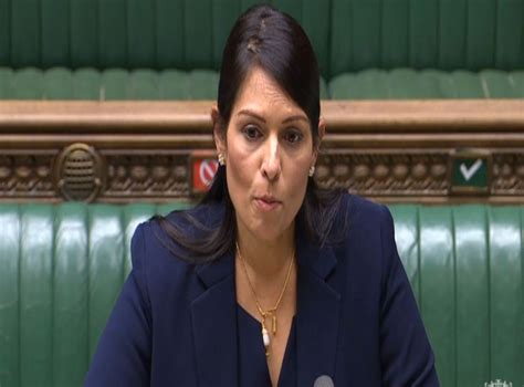 Priti patel height, weight and body measurement. Priti Patel: Labour MPs accuse home secretary of 'gaslighting' black people | indy100 | indy100