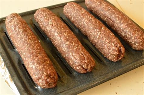It only needs to have it outer casing removed and be sliced before consumption. Meal Suggestions For Beef Summer Sausage / 10 leftover ...