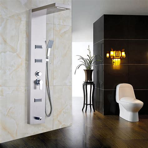 Ukuran shower kamar mandi juga beragam, kalian bisa menyesuaikannya dengan kebutuhan atau ukuran kamar mandi. 25 Model Shower Kamar Mandi Minimalis Modern Terbaru 2021 ...