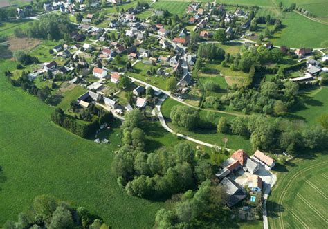 Dresden ist sowohl eine gemeinde als auch eine verwaltungsgemeinschaft und ein landkreis, sowie eine von 457. Brettmühle-Rennersdorf