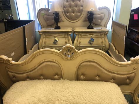 Our rms bed rail, bed assist handle has height adjustments which will accommodate pillow tops or large comforters. MICHAEL AMINI KING SIZE MASTER BEDROOM SUITE INC. KING ...