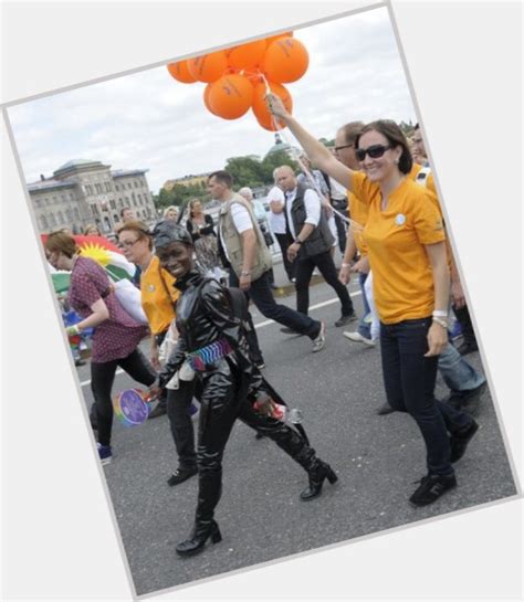 Nyamko sabuni, liberalernas nya partiledare berättar om framtida utmaningar för partiet och var de står ideologiskt. Nyamko Sabuni's Birthday Celebration | HappyBday.to